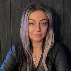 Meet your Posher, Hande lyra